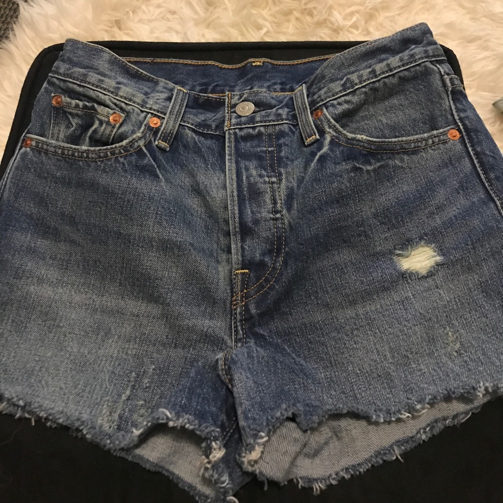 Levi shorts